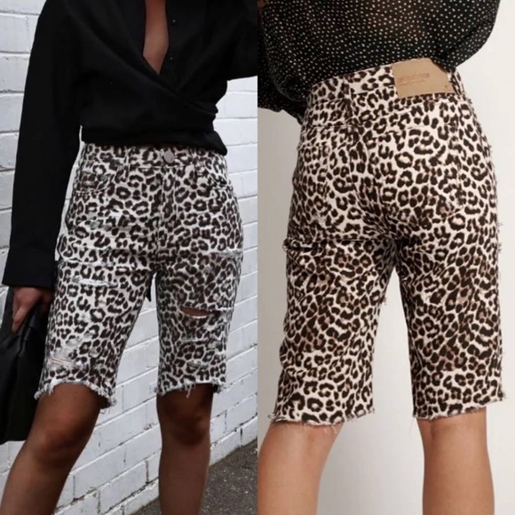 One Teaspoon Animal Print Trucker Cut Off Shorts 24 Fit like 26 - Picture 2 of 11